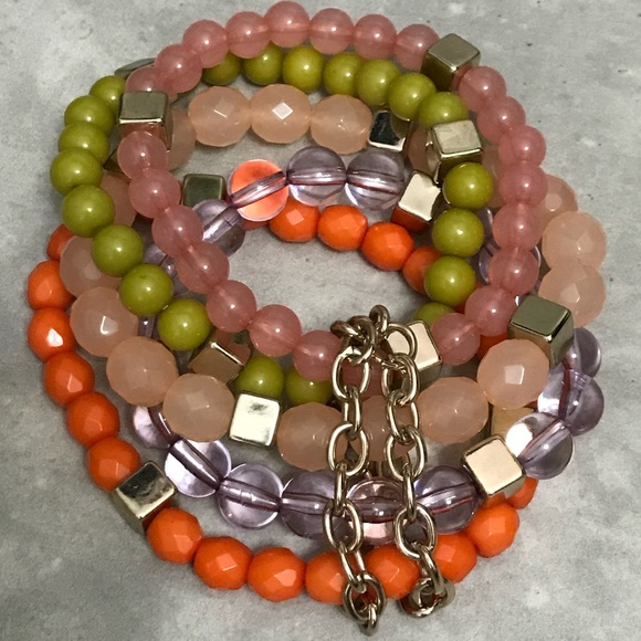 Multimedia Gold Chain/Beaded Necklace & Bracelet - Picture 5 of 6